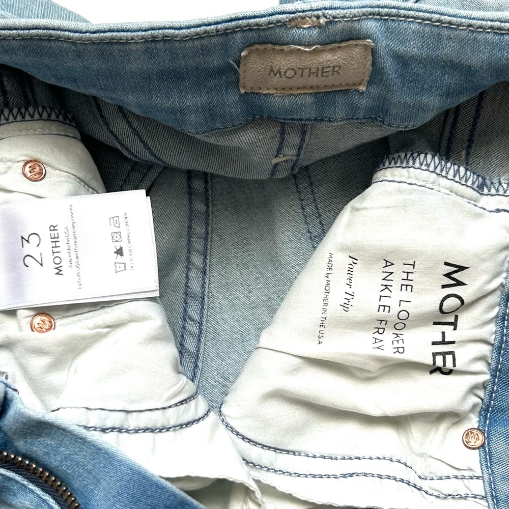 MOTHER The Looker Ankle Fray Jeans - Picture 11 of 13
